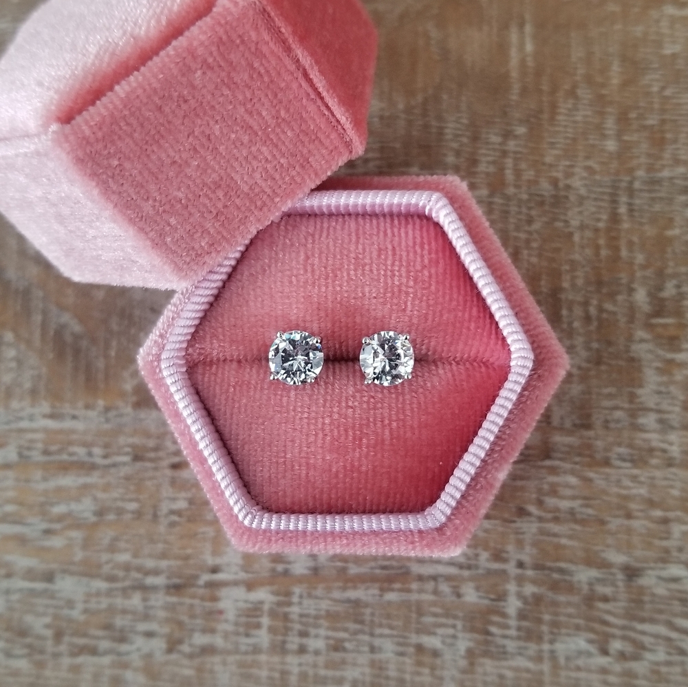 6mm Solitaire Stud Earrings